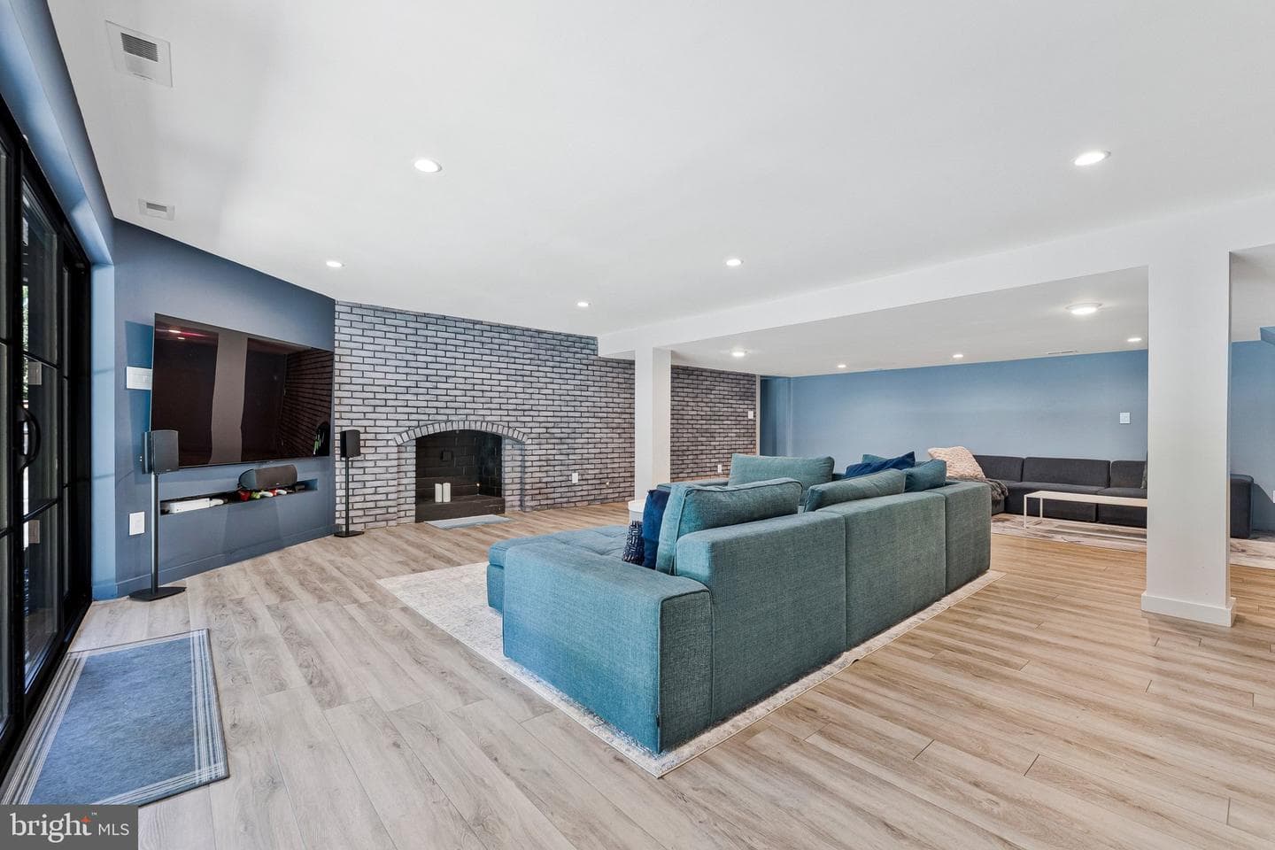 1228 Perry William Drive photo 37