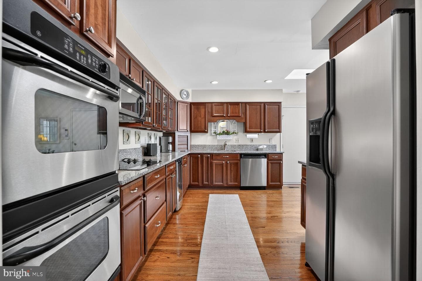 2925 Aran Court photo 22