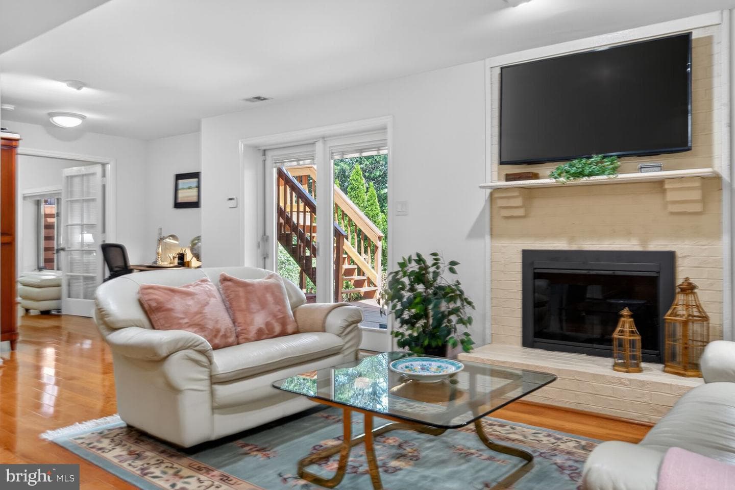 2925 Aran Court photo 57