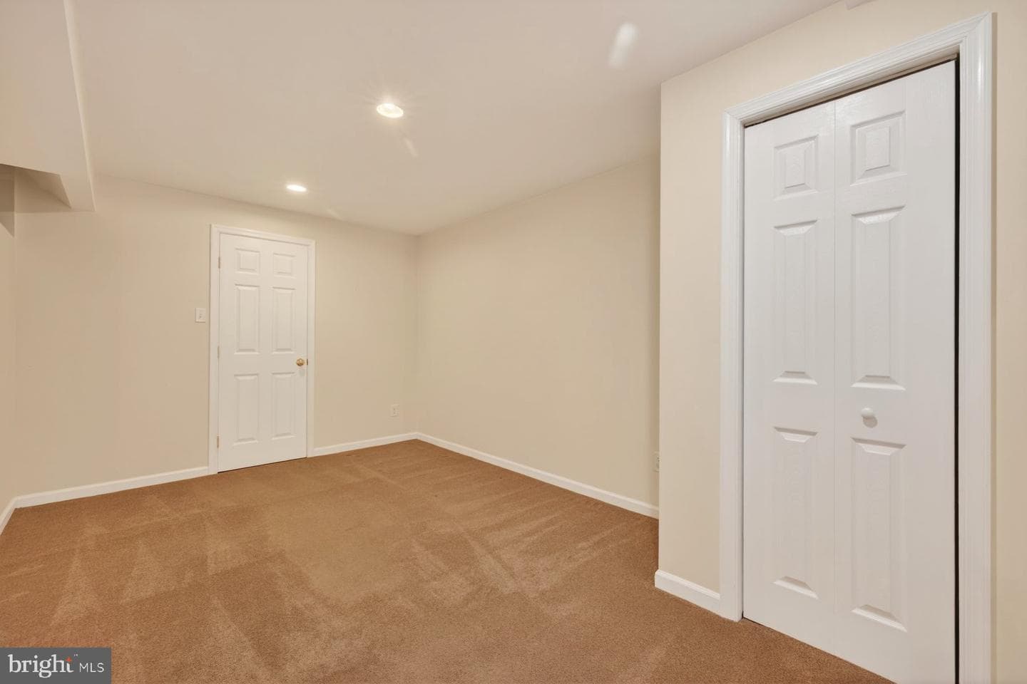 14422 Coachway Drive photo 33