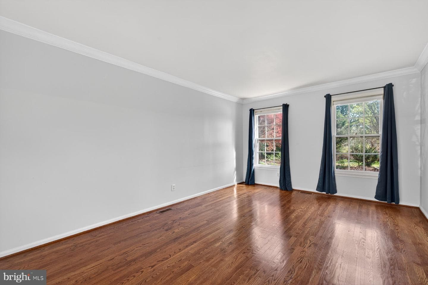 14422 Coachway Drive photo 5