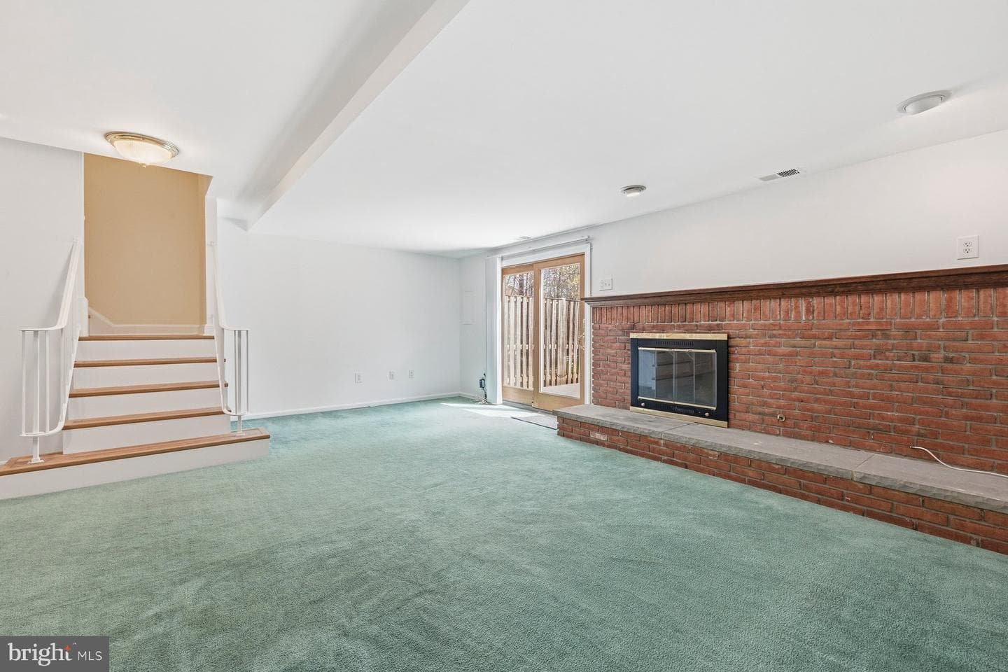 8955 Omega Court photo 31