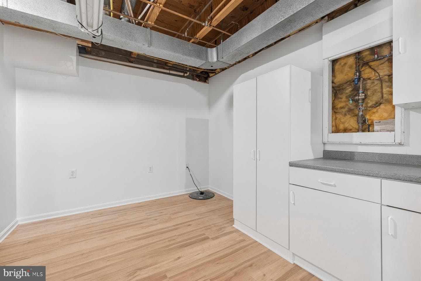 8955 Omega Court photo 34
