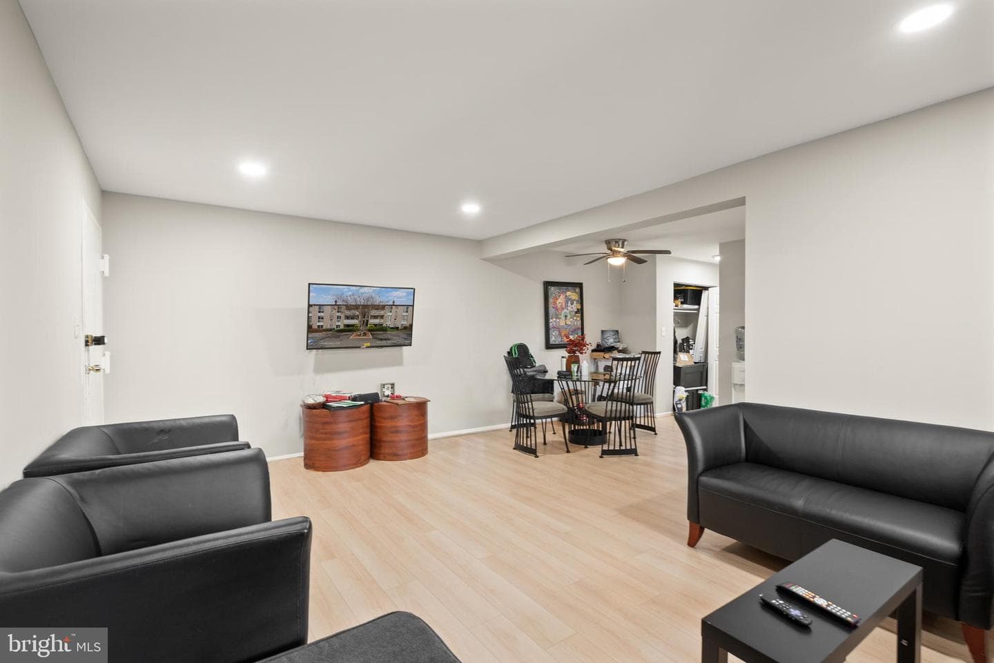 5600 Bloomfield Drive #4 photo 9