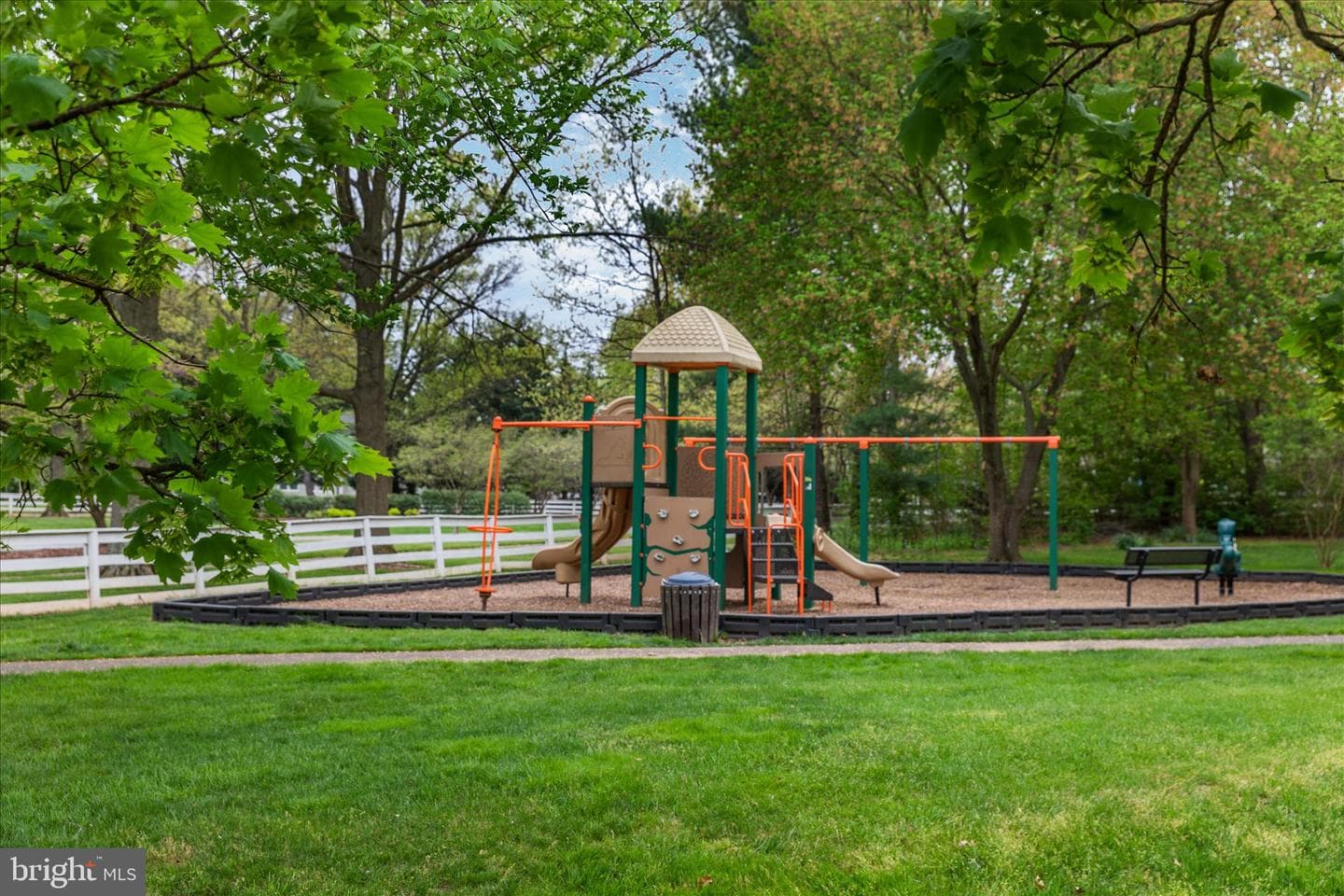 13132 Thornapple Place photo 70