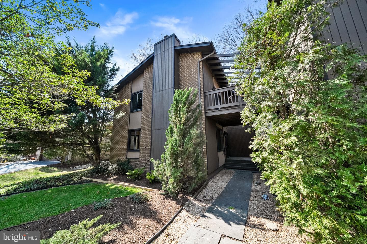 5224 Bradfield Drive photo 4