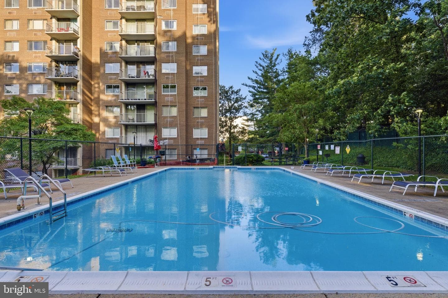2059 Huntington Avenue #304 photo 41