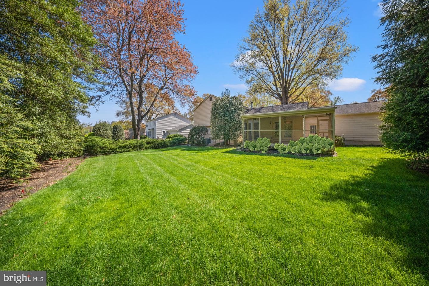 6212 Nethercombe Court photo 4