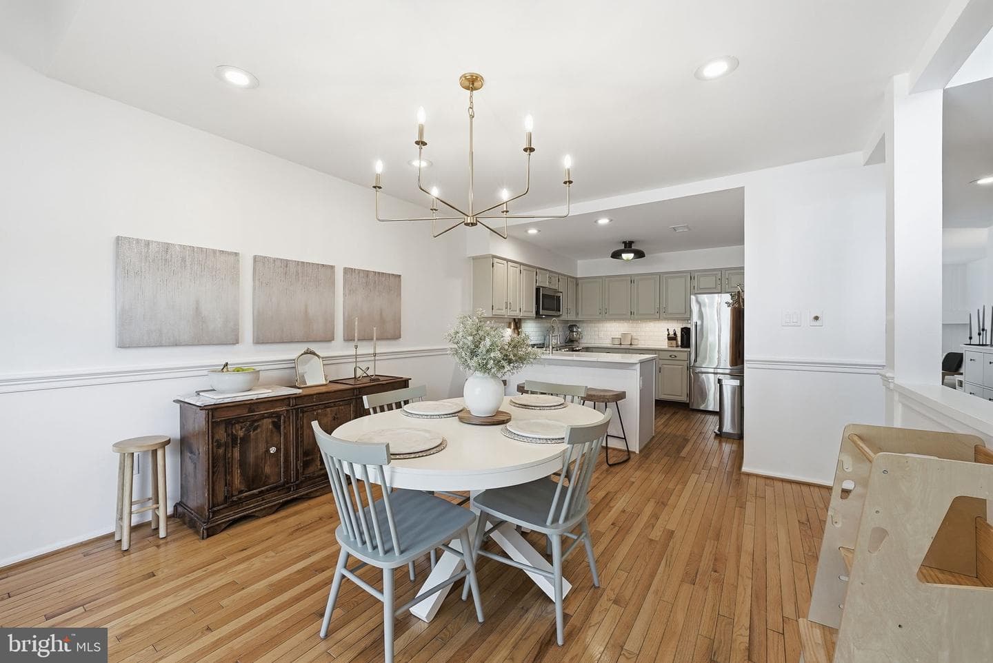 3853 Alder Woods Court photo 9