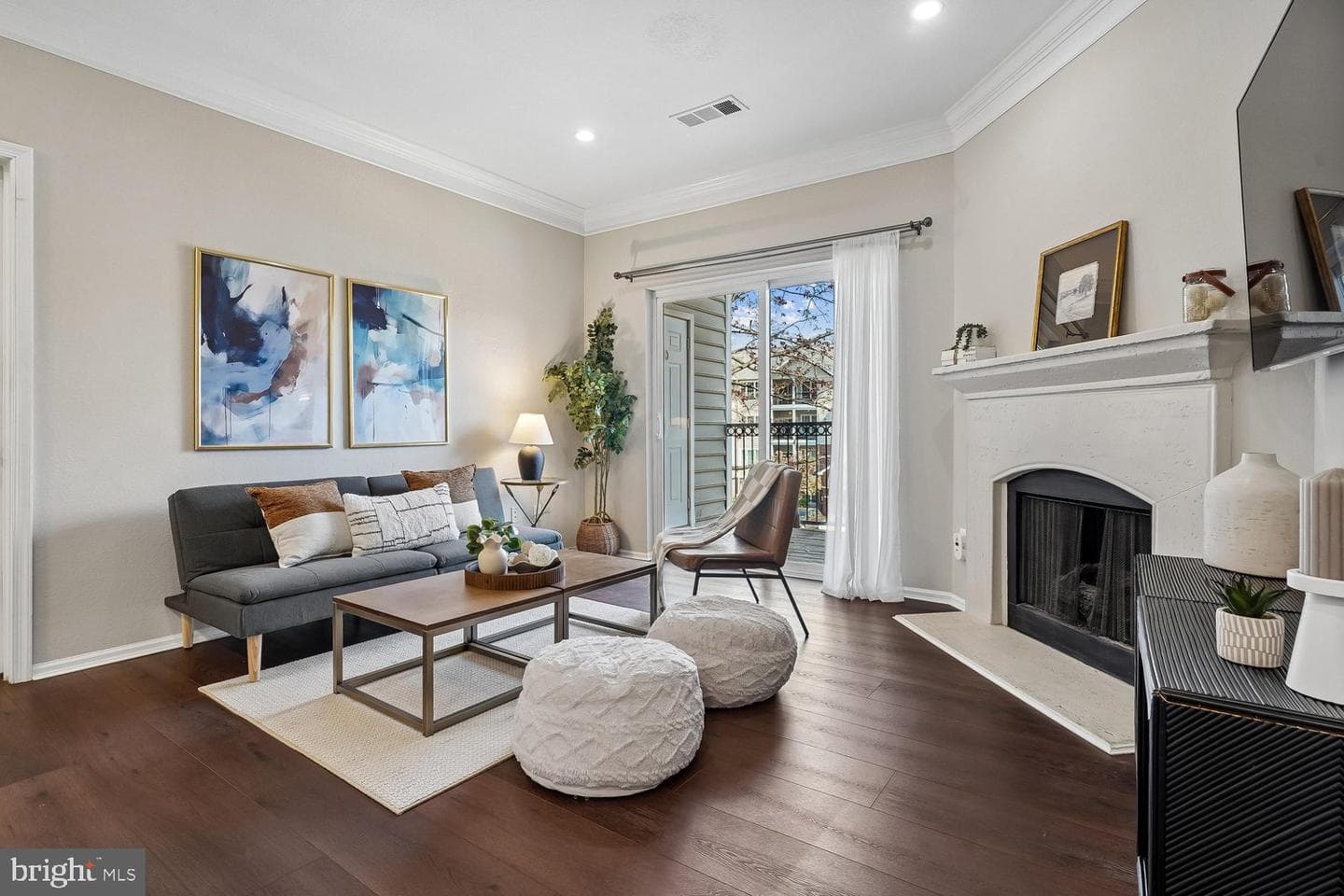 1521 Spring Gate Drive #10211 photo 6