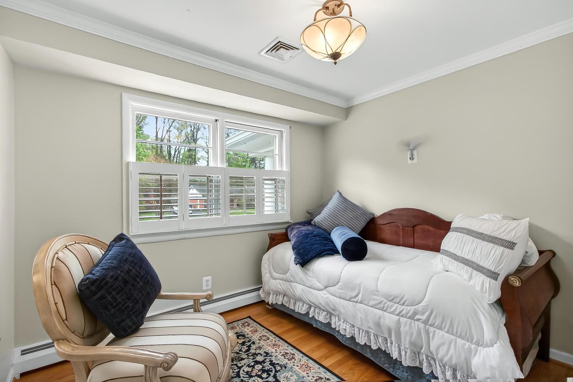 7052 Wardell St photo 25