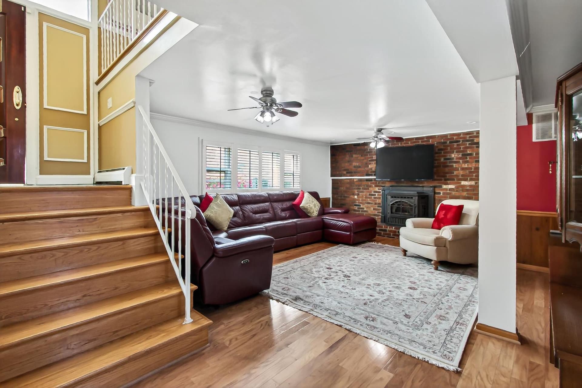 7052 Wardell St photo 26