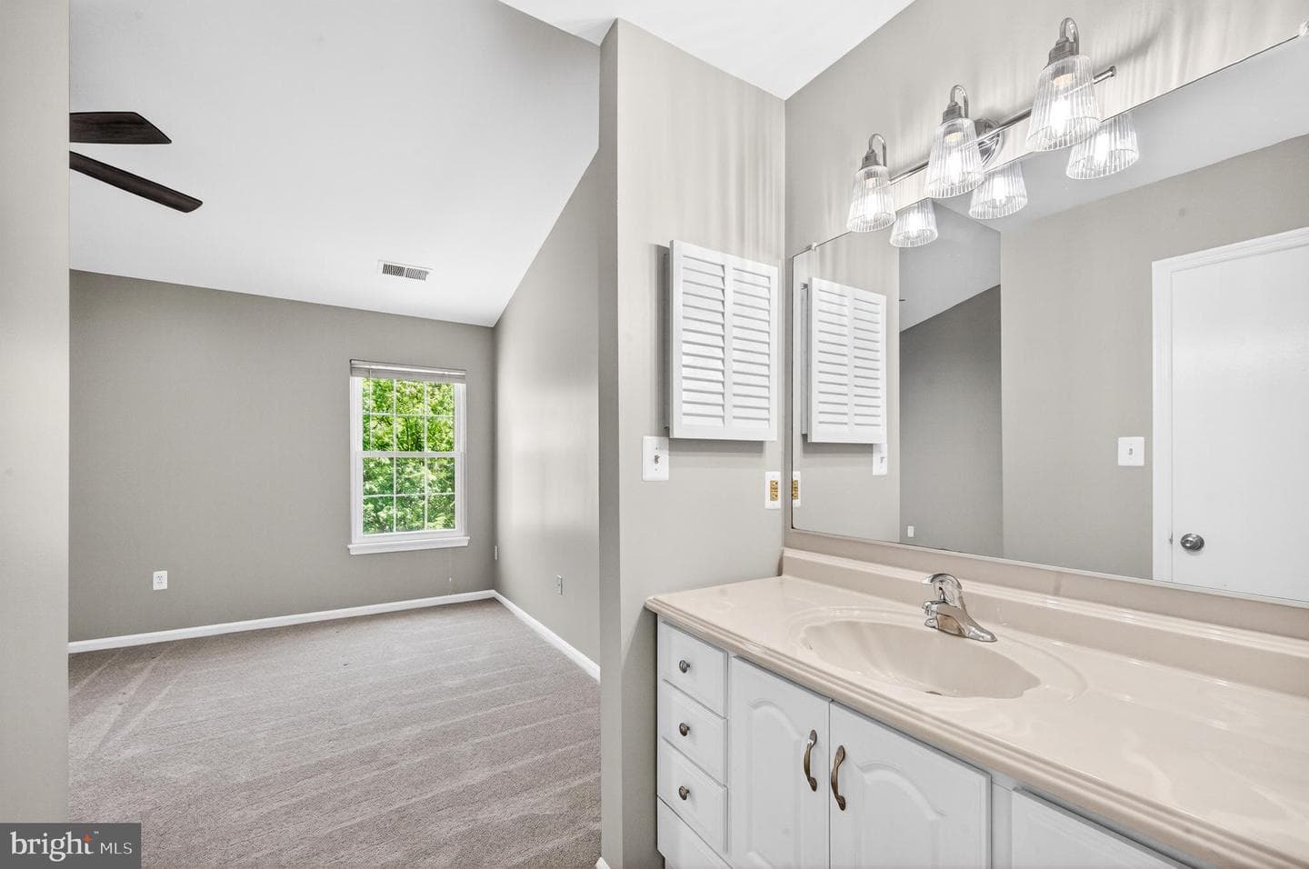 2846 Yarling Court #2846 photo 18