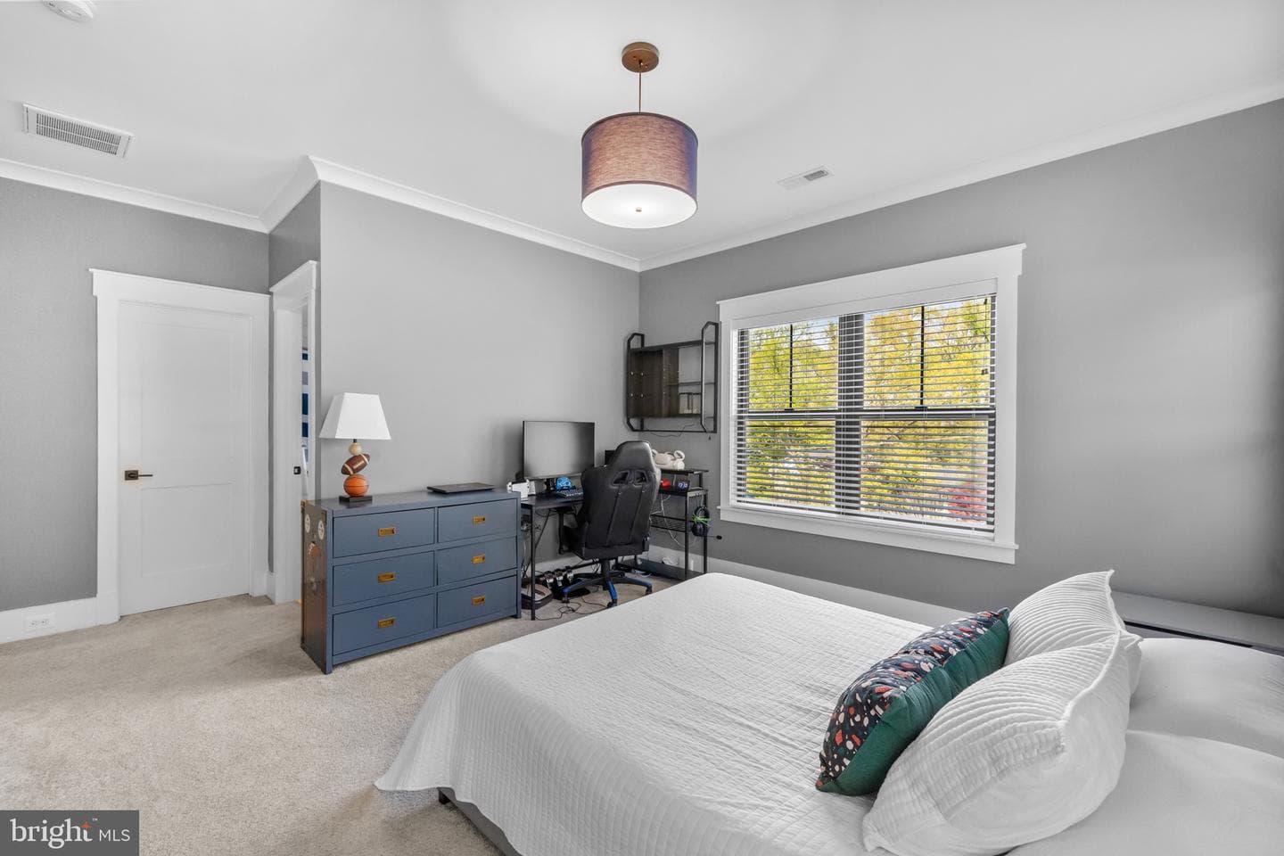1118 Westbriar Court NE photo 35