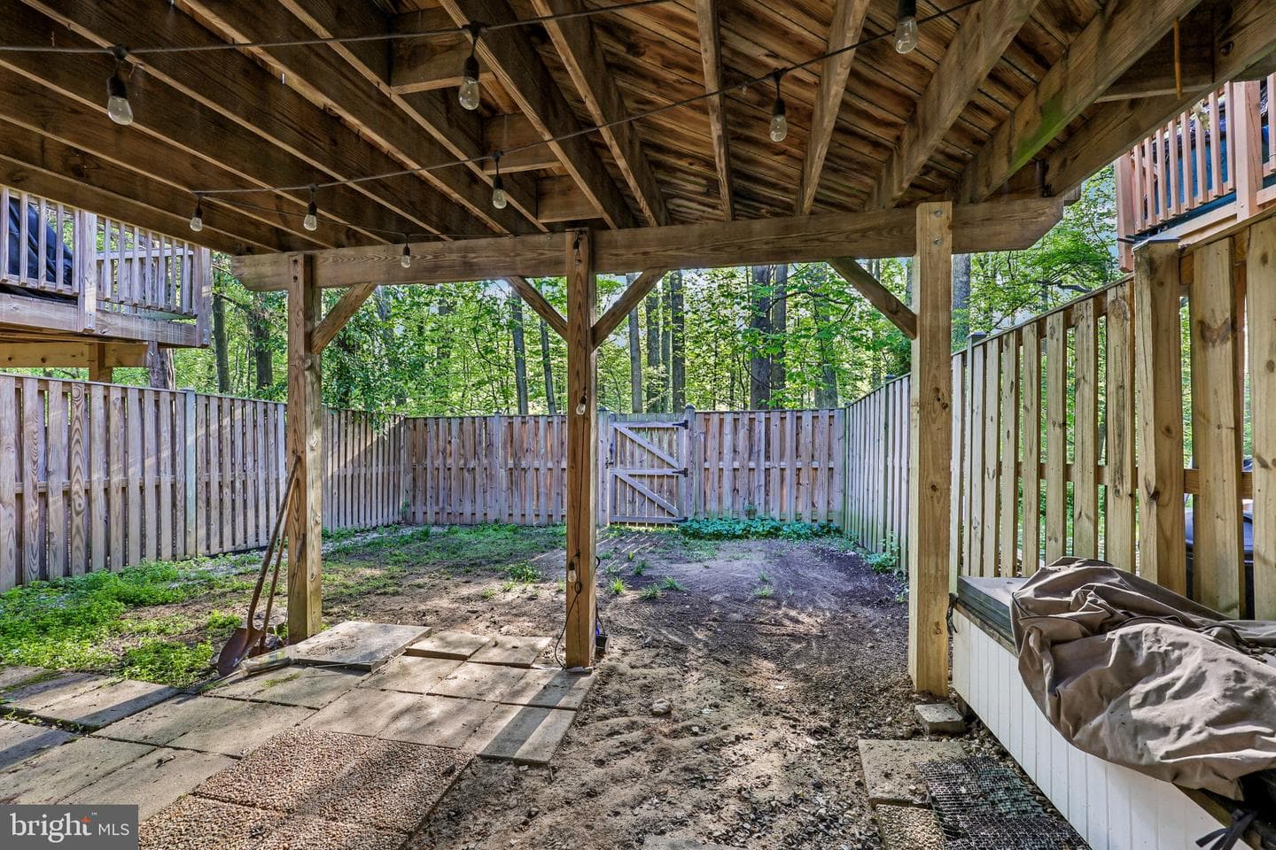 10209 Roberts Common Lane photo 30