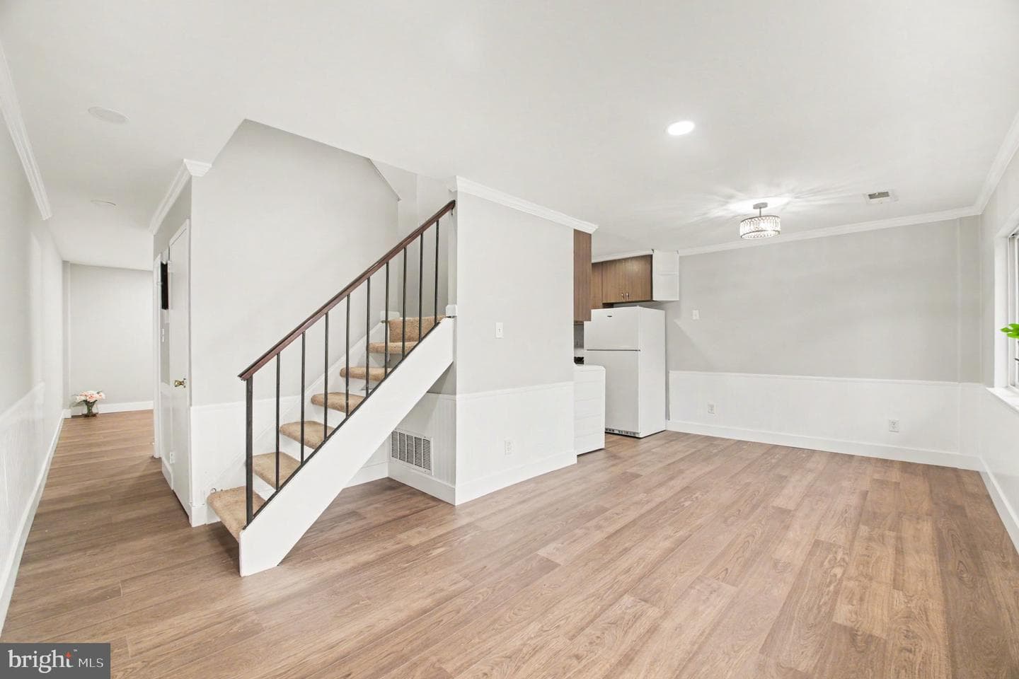 1219 Alabama Drive photo 5