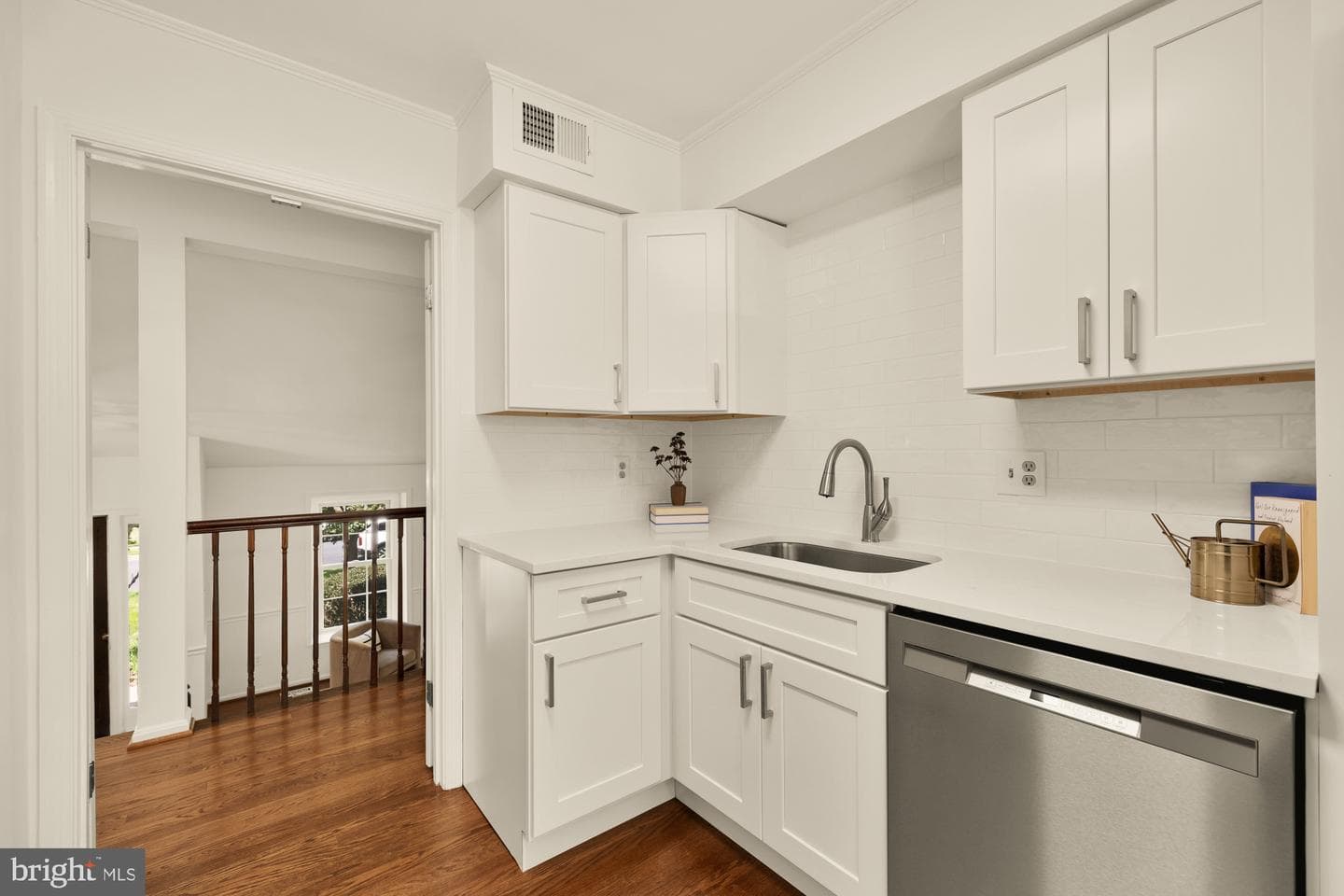 12561 Quincy Adams Court photo 10
