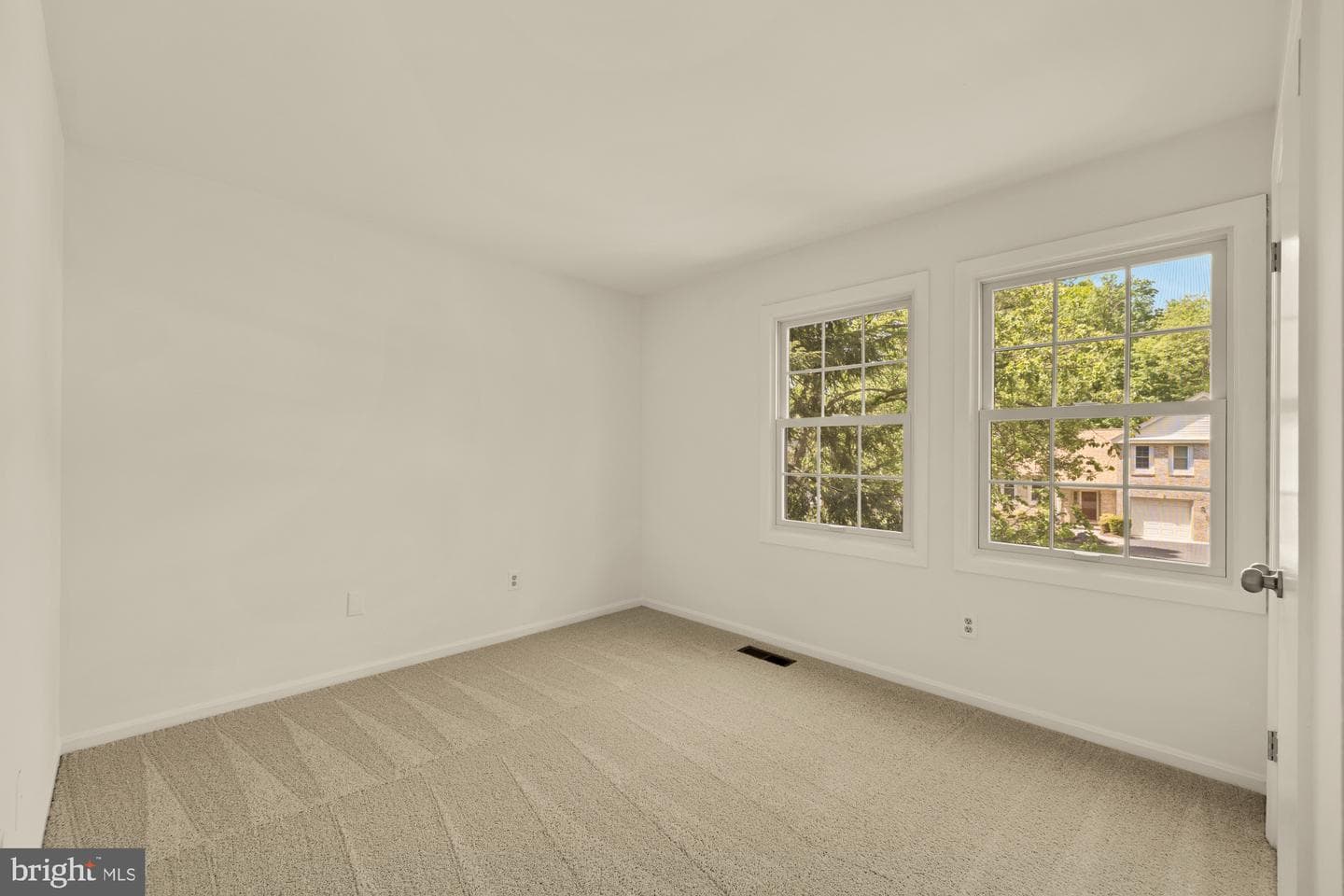 12561 Quincy Adams Court photo 26
