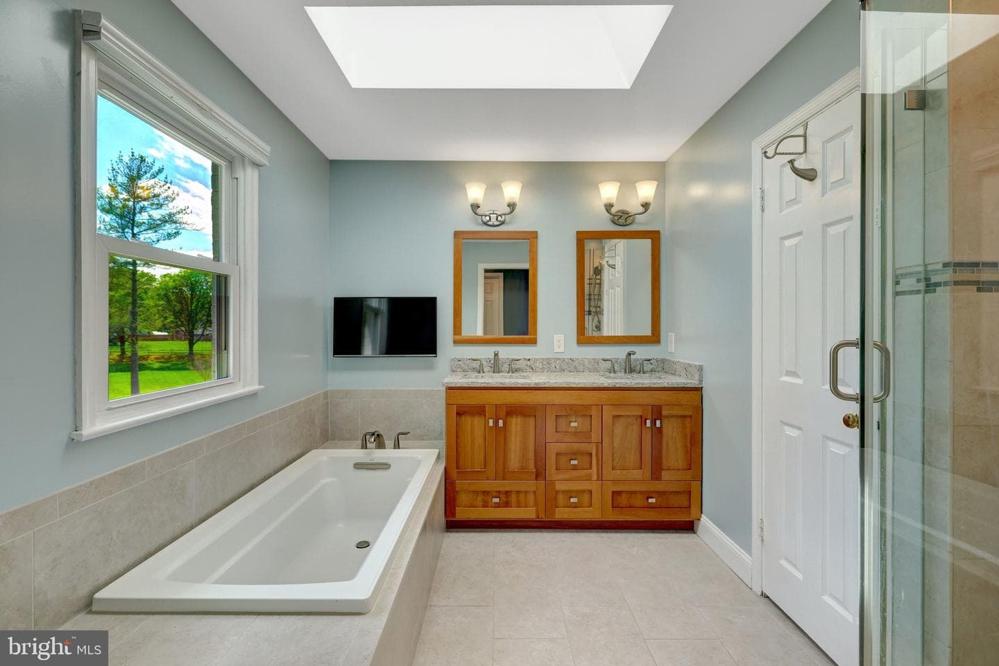 2114 Galloping Way photo 32