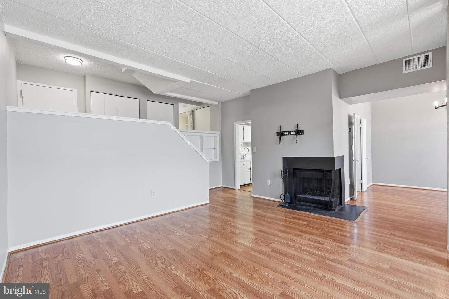11566 Rolling Green Court #12/200a photo 2
