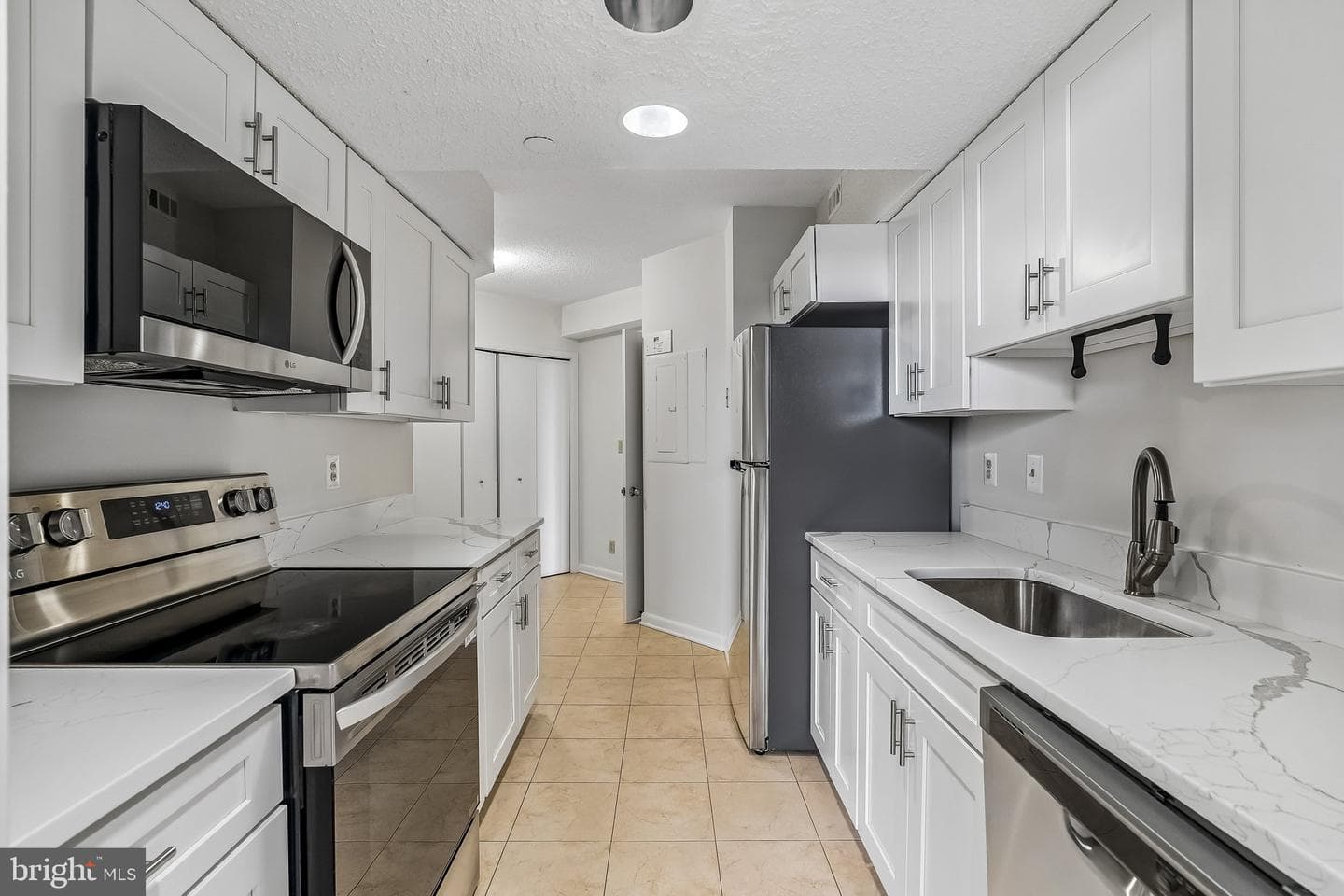 5505 Seminary Road #2015n photo 7