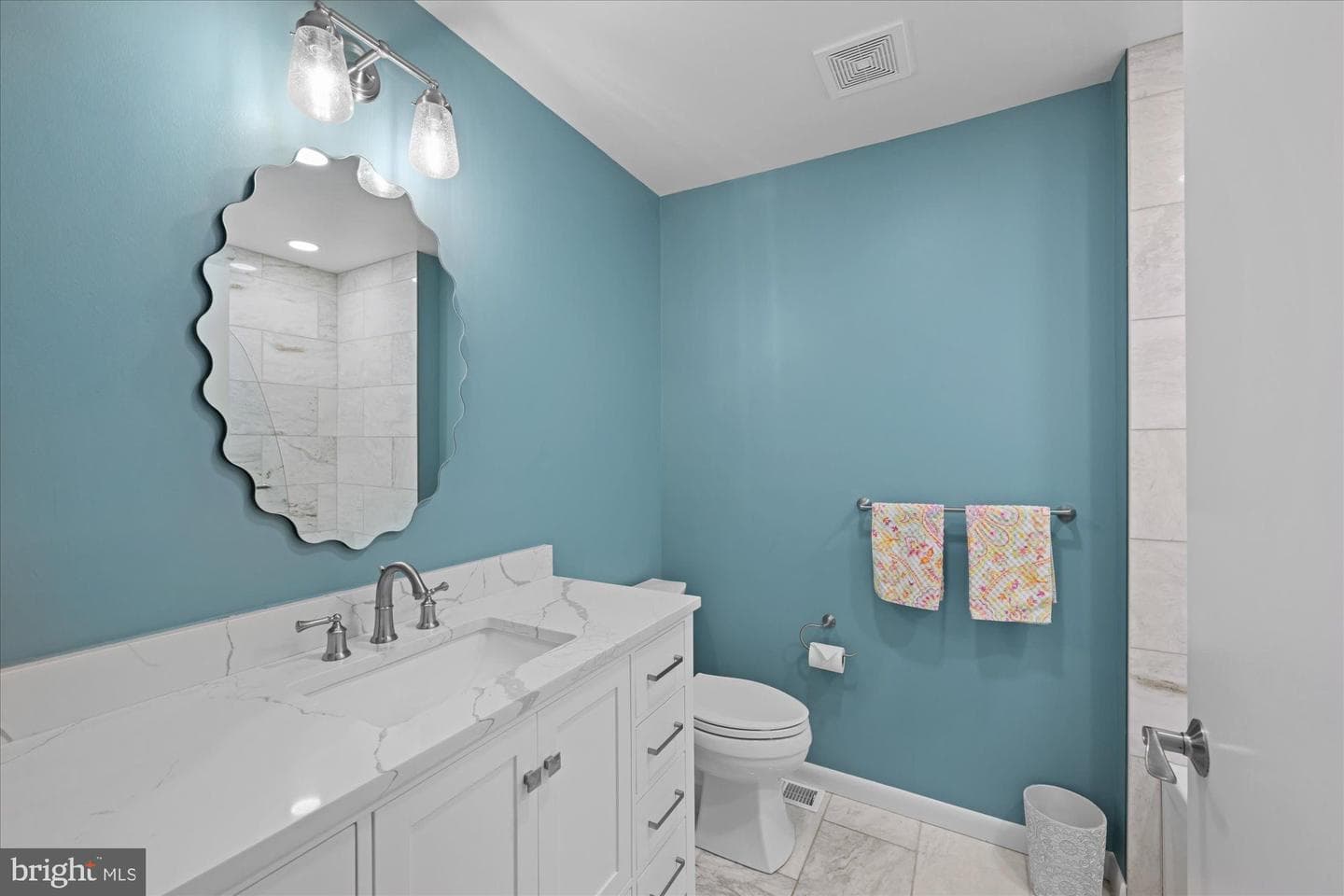 6439 Lakeview Drive photo 34