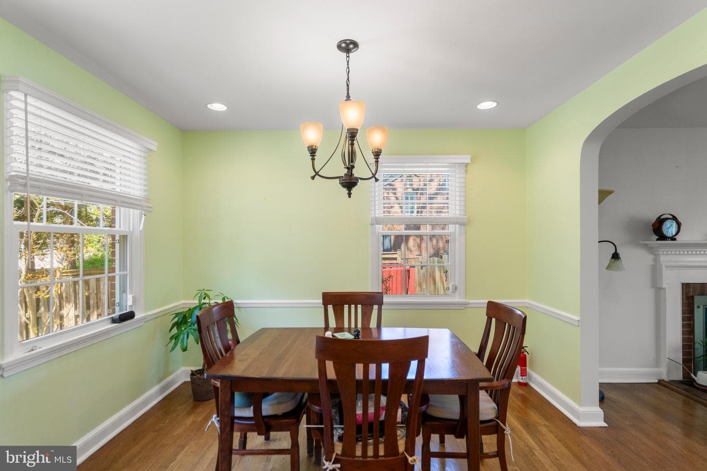 6110 Dorchester Street photo 21
