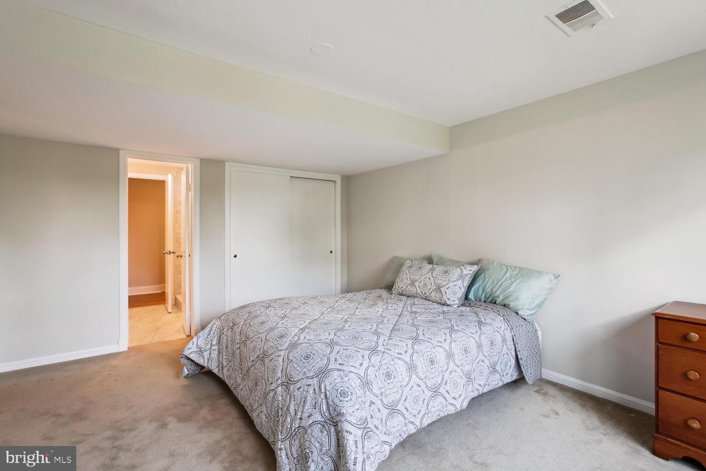 7407 Gatewood Court photo 49