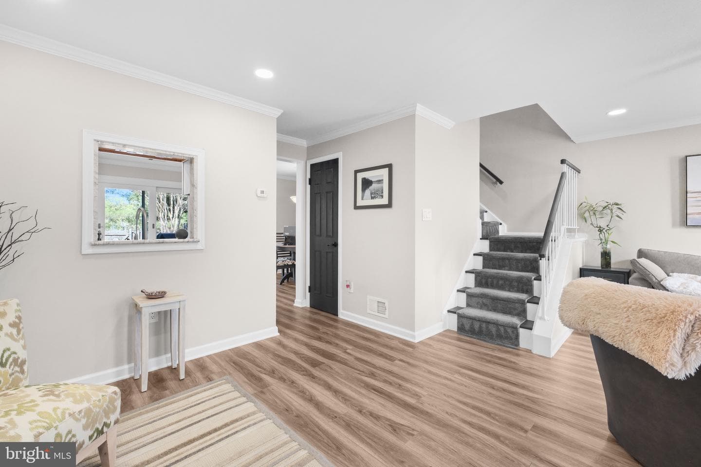 7552 Blanford Court photo 5