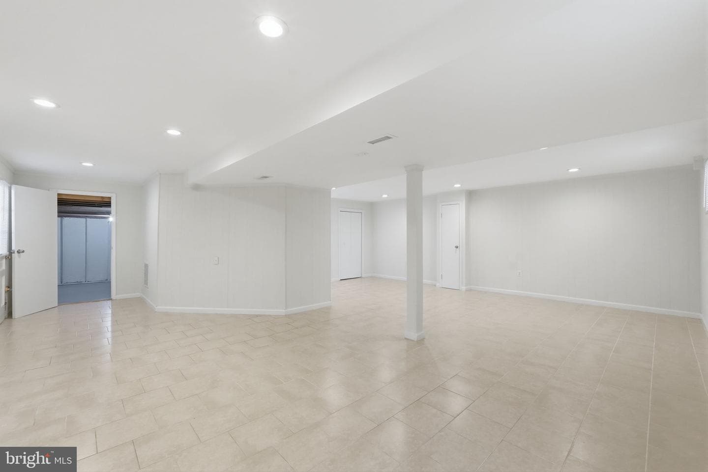 7783 Tangier Drive photo 28