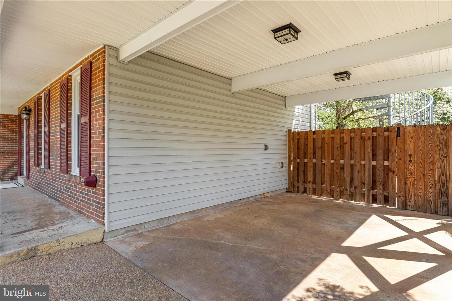 5815 Ottawa Road photo 69
