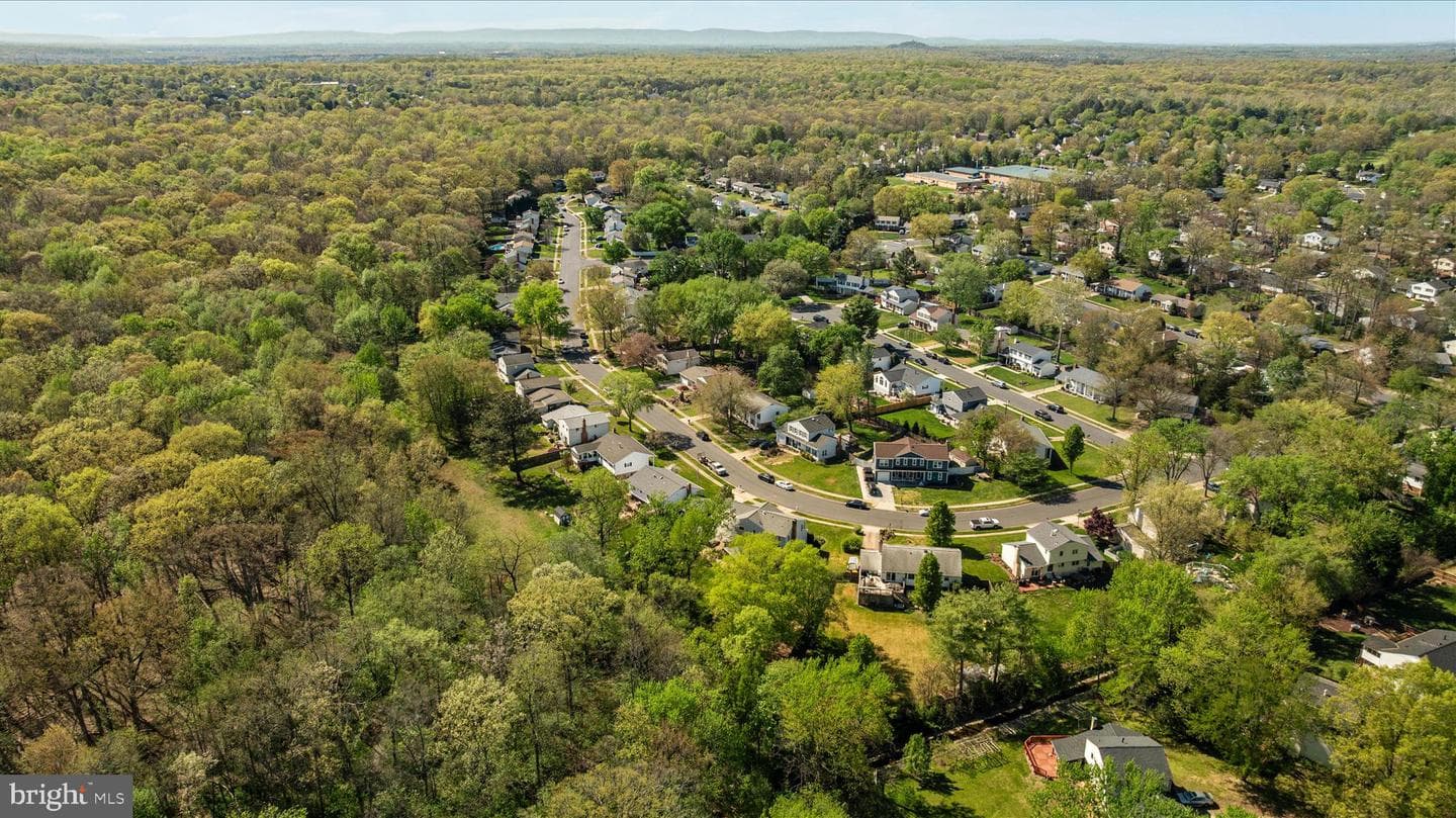 5815 Ottawa Road photo 80