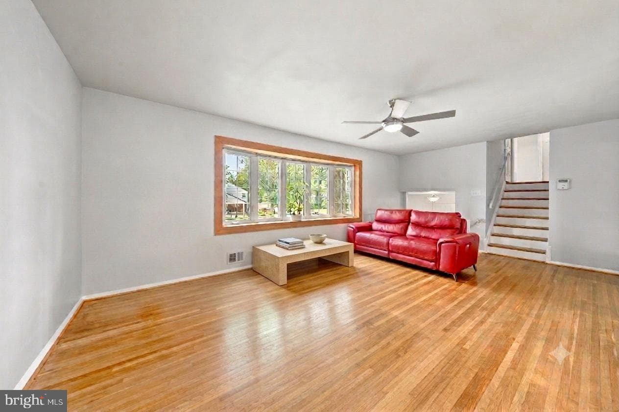 6209 Fernleigh Boulevard photo 13