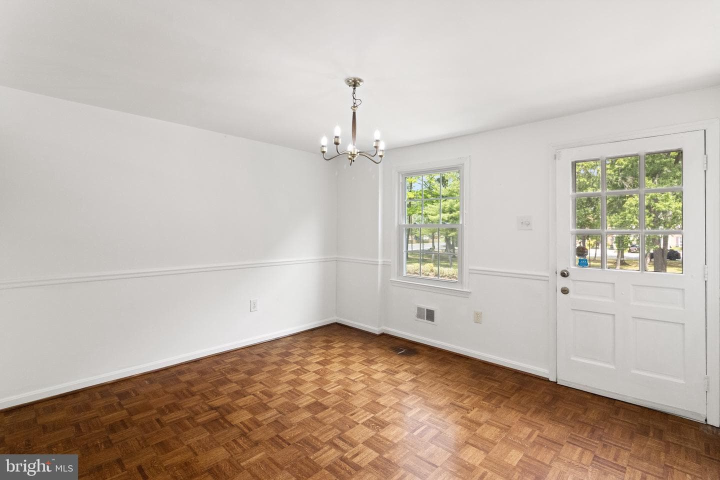 4429 Longworthe Square photo 13