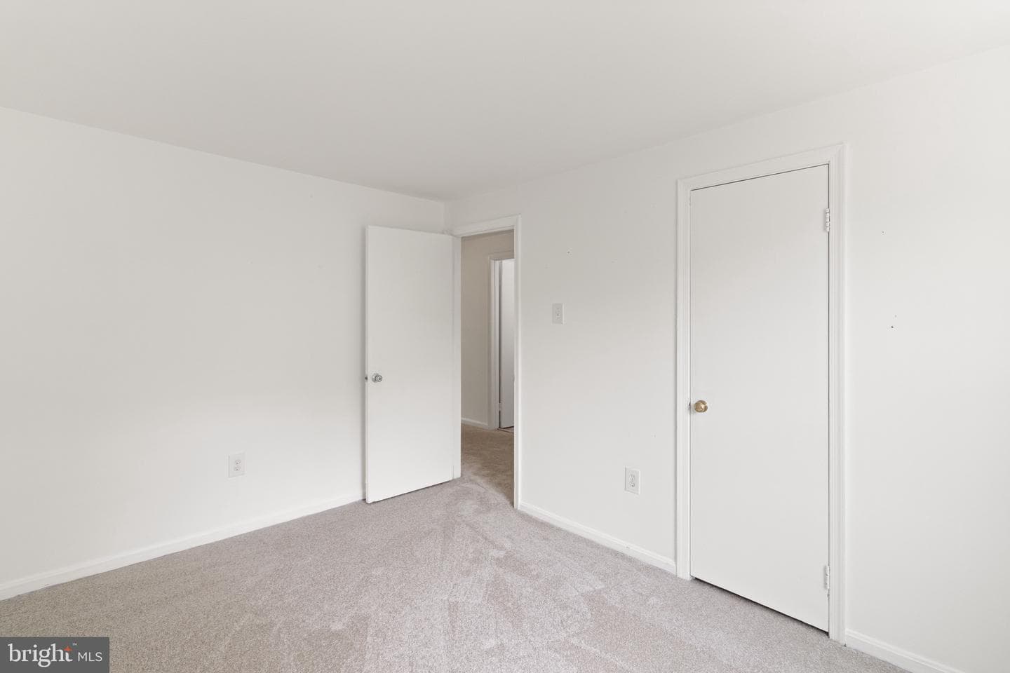 4429 Longworthe Square photo 16