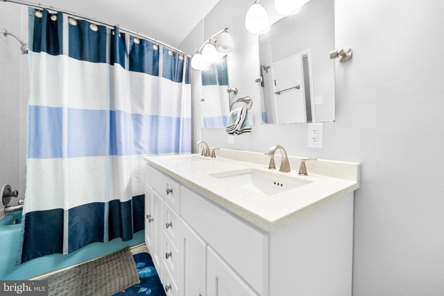 10927 Decatur Drive photo 32