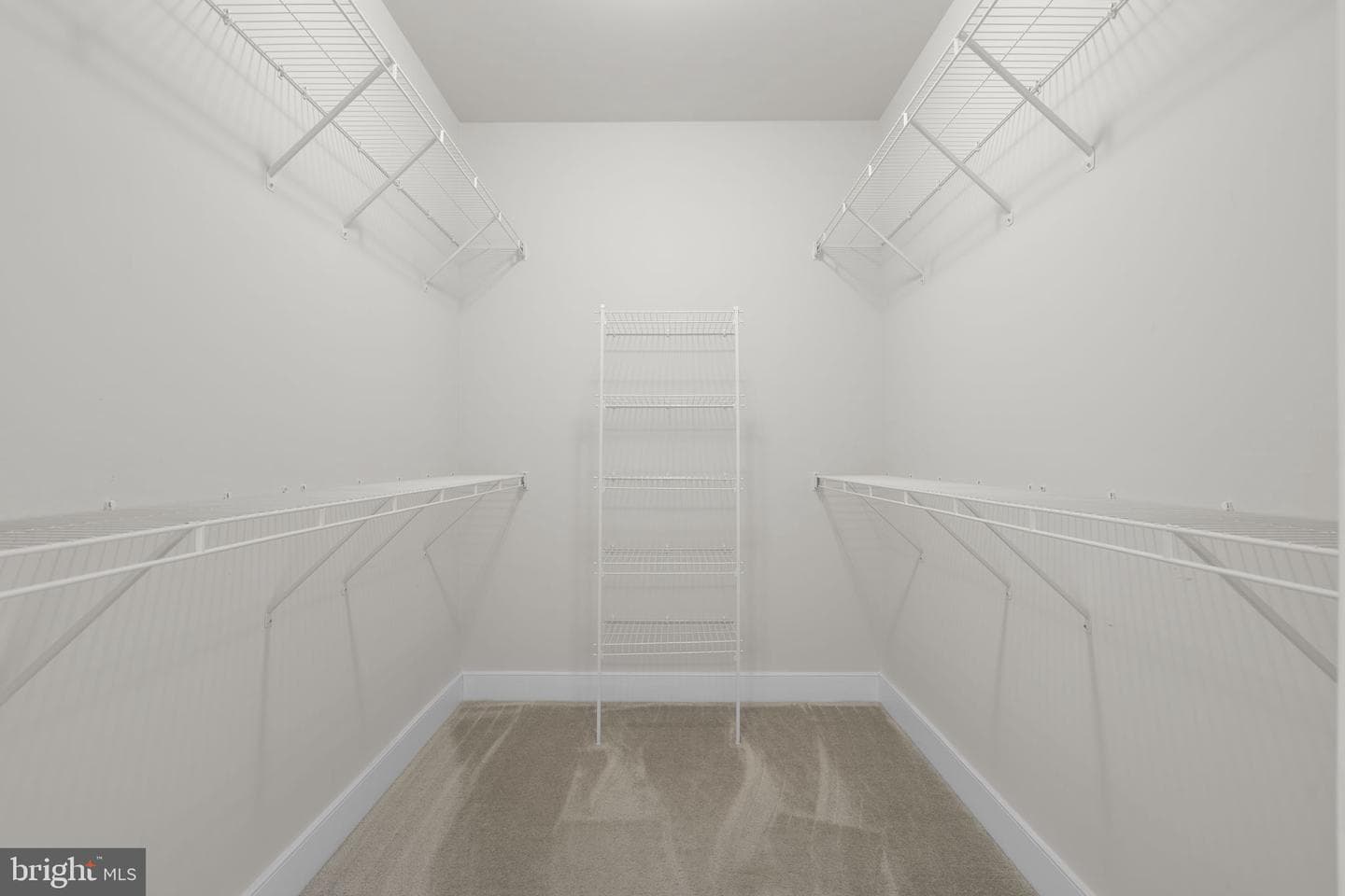 9521 Bastille Street #305 photo 21