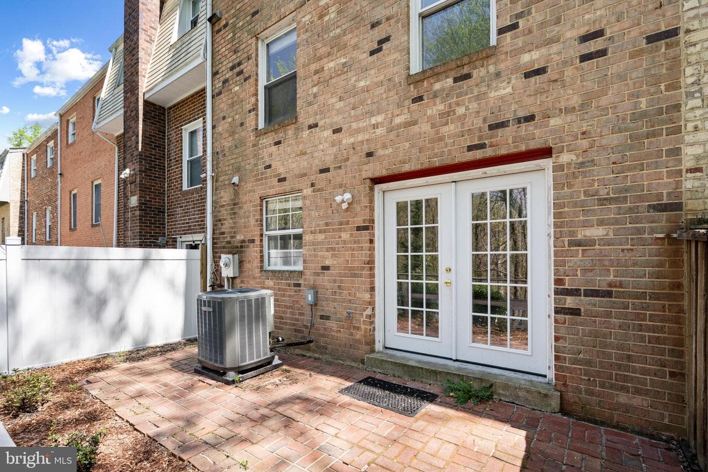 6392 Eighth Circle photo 34