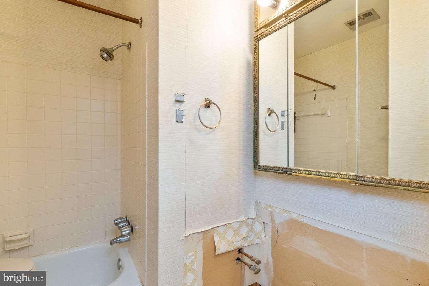 4560 Bogart Court photo 21