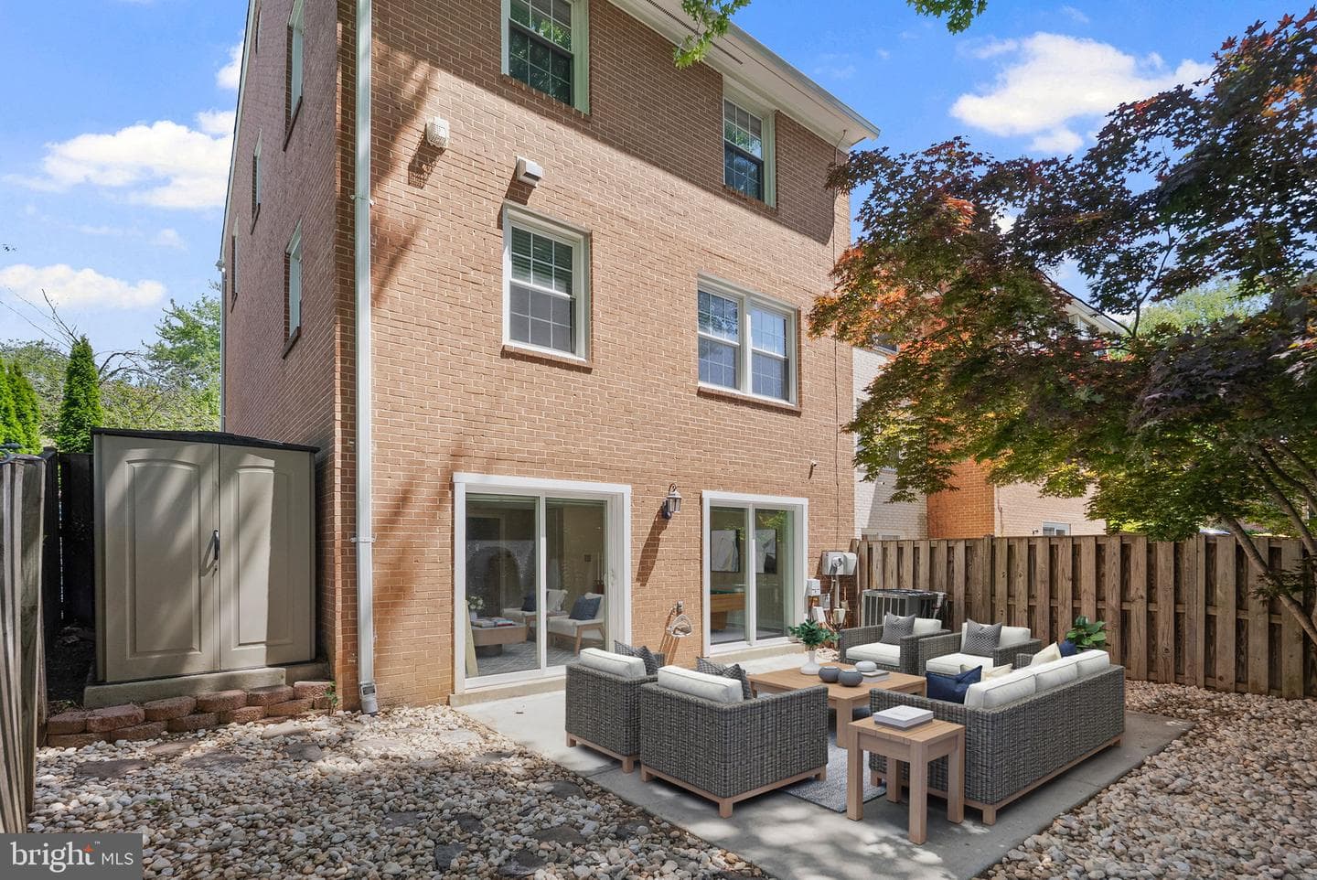 8361 Thompson Road photo 37