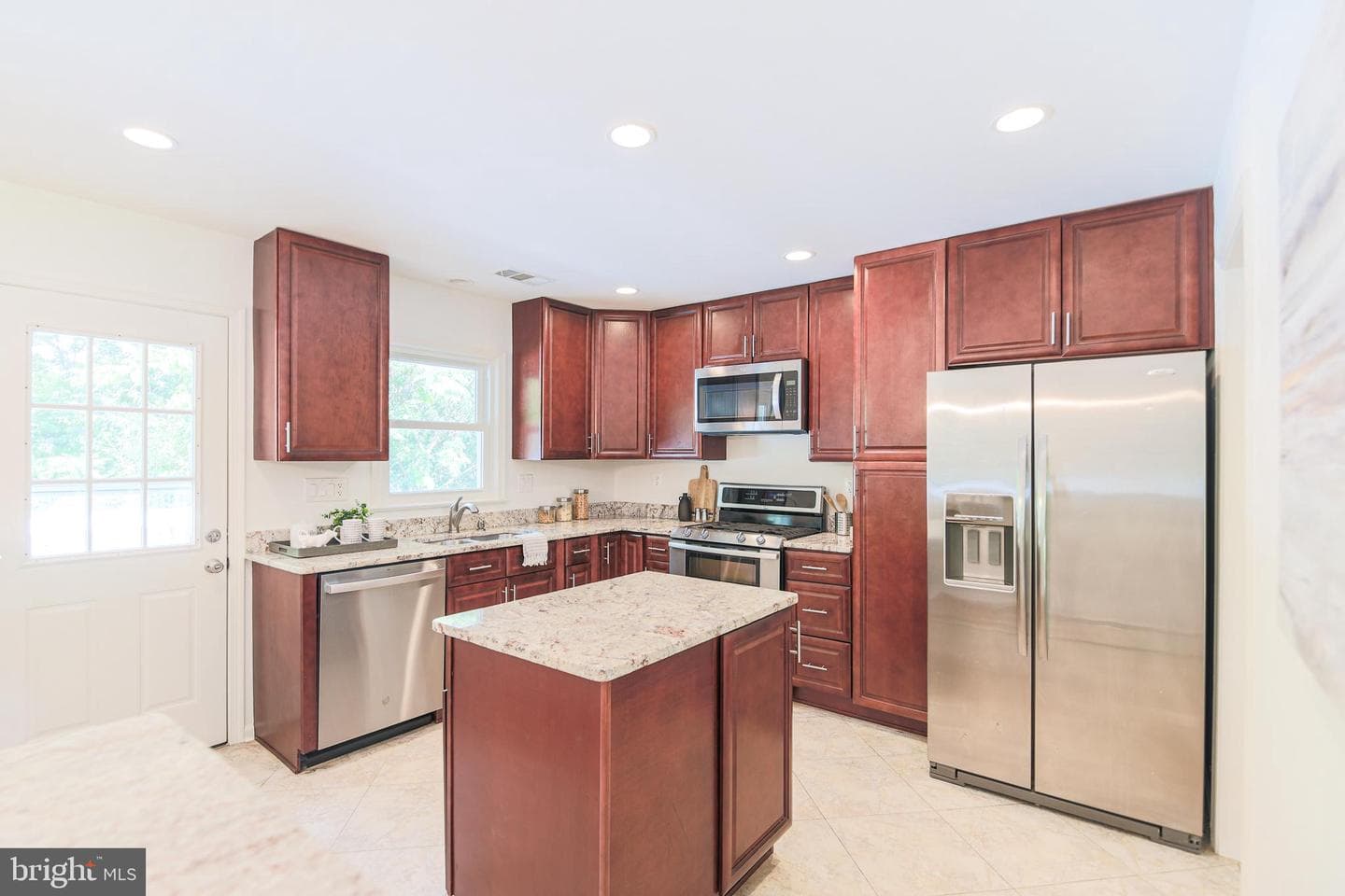 7200 Popkins Farm Road photo 18