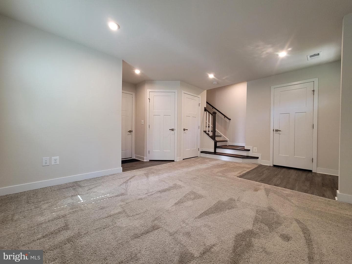 7817 Sutter Lane photo 7