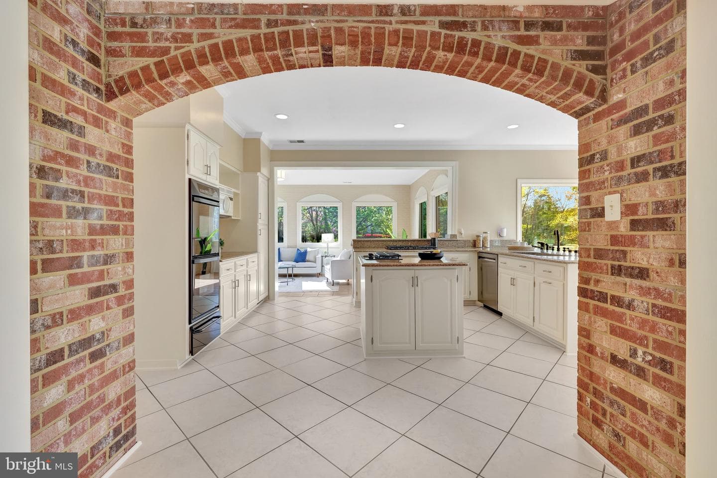 11221 Country Place photo 22