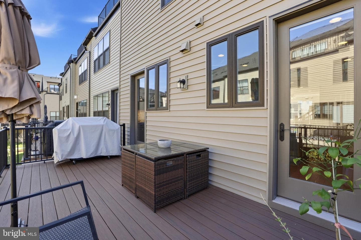 5517 Valmarana Way photo 14