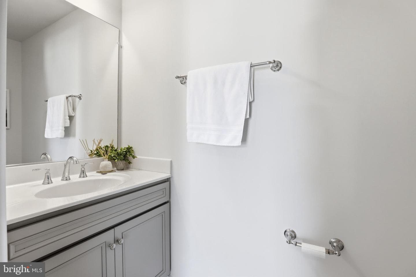 5517 Valmarana Way photo 31