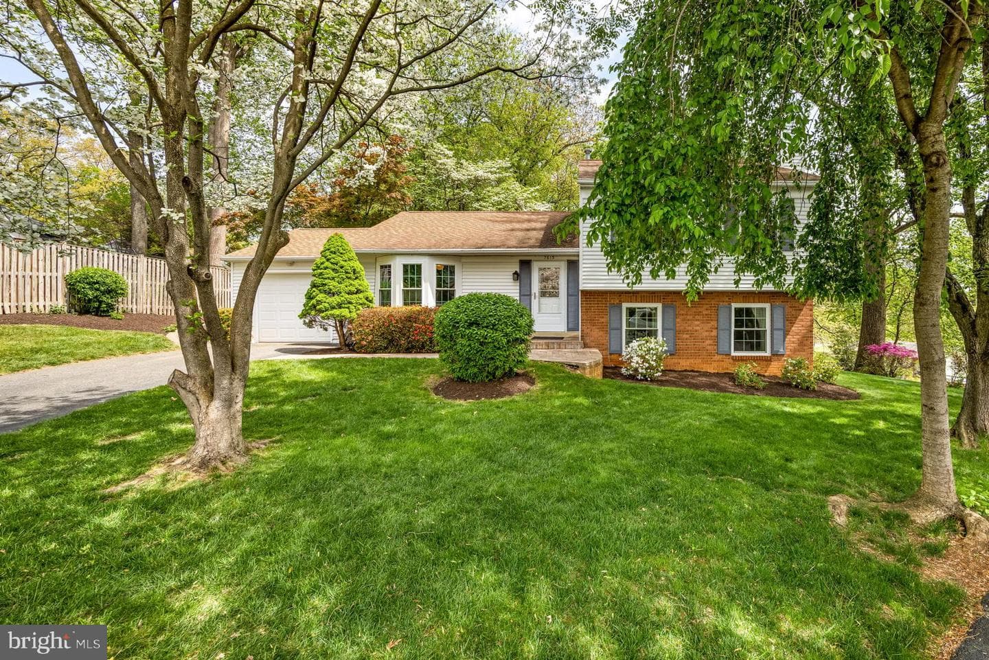 7615 Virginia Lane photo 46