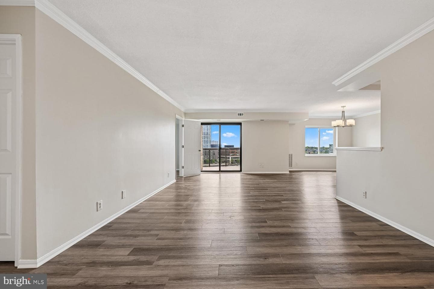 8360 Greensboro Drive #1010 photo 13