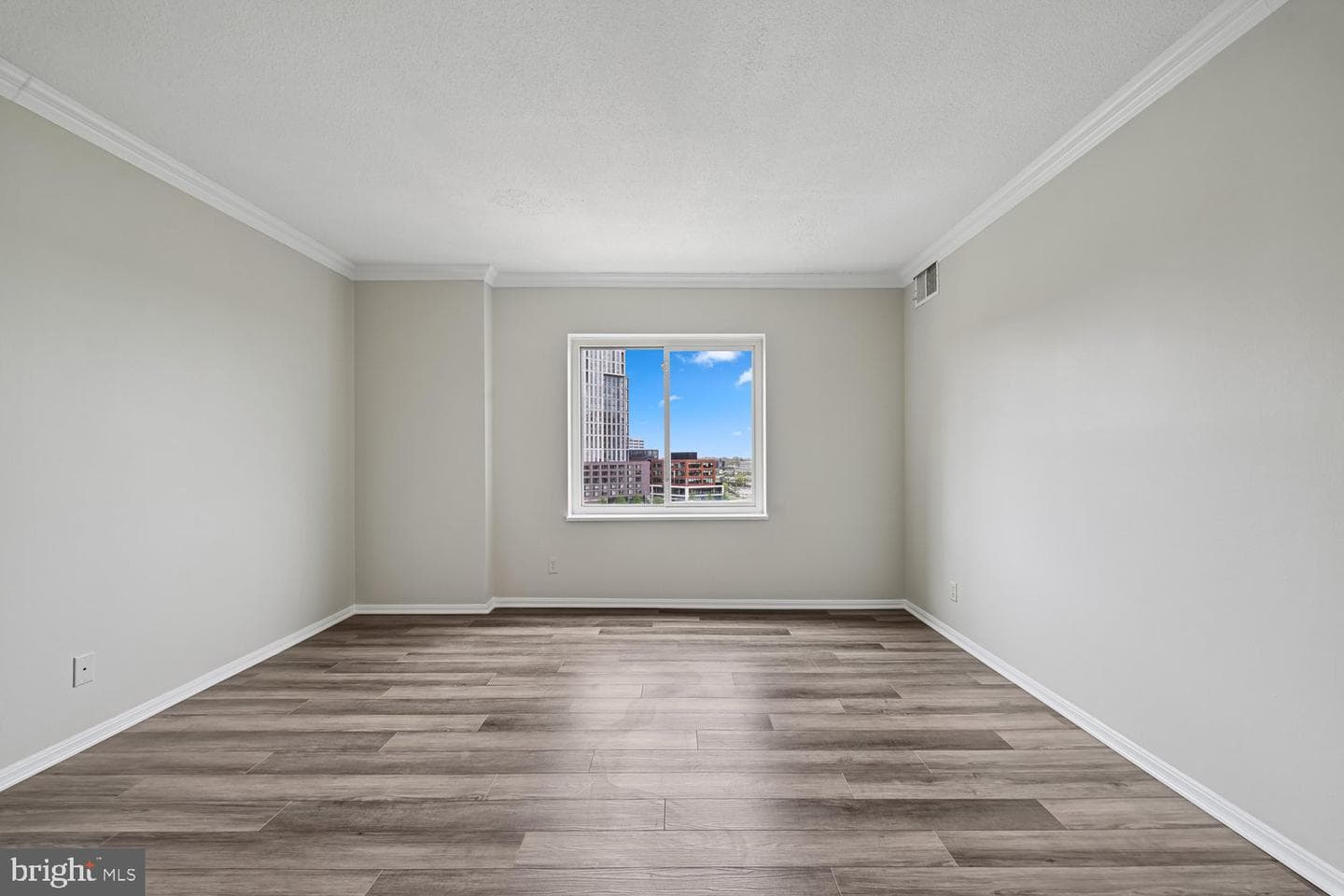8360 Greensboro Drive #1010 photo 21