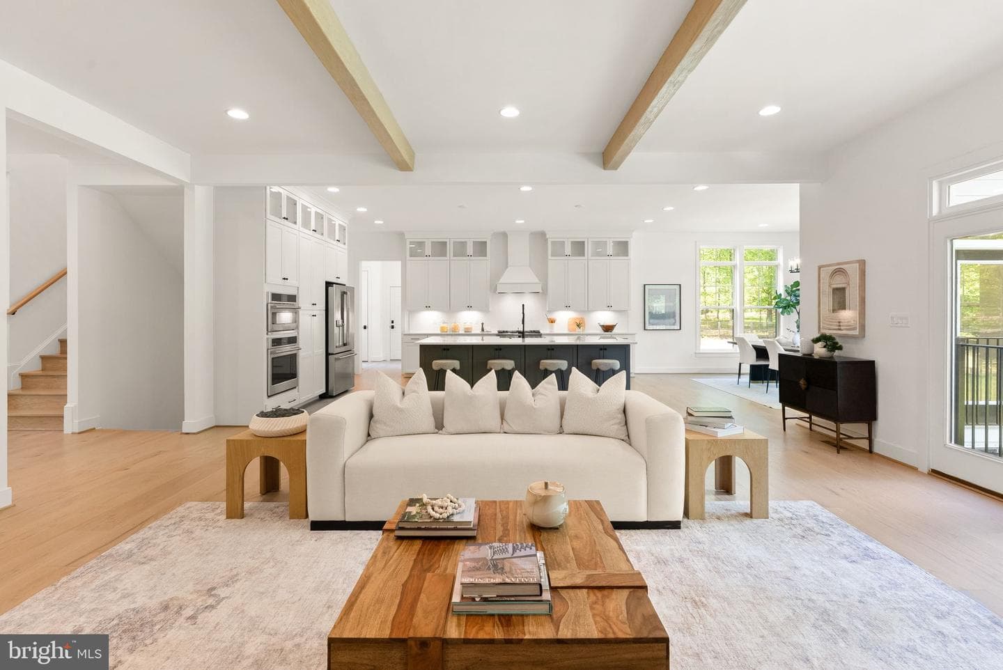 11800 Valley Road photo 31