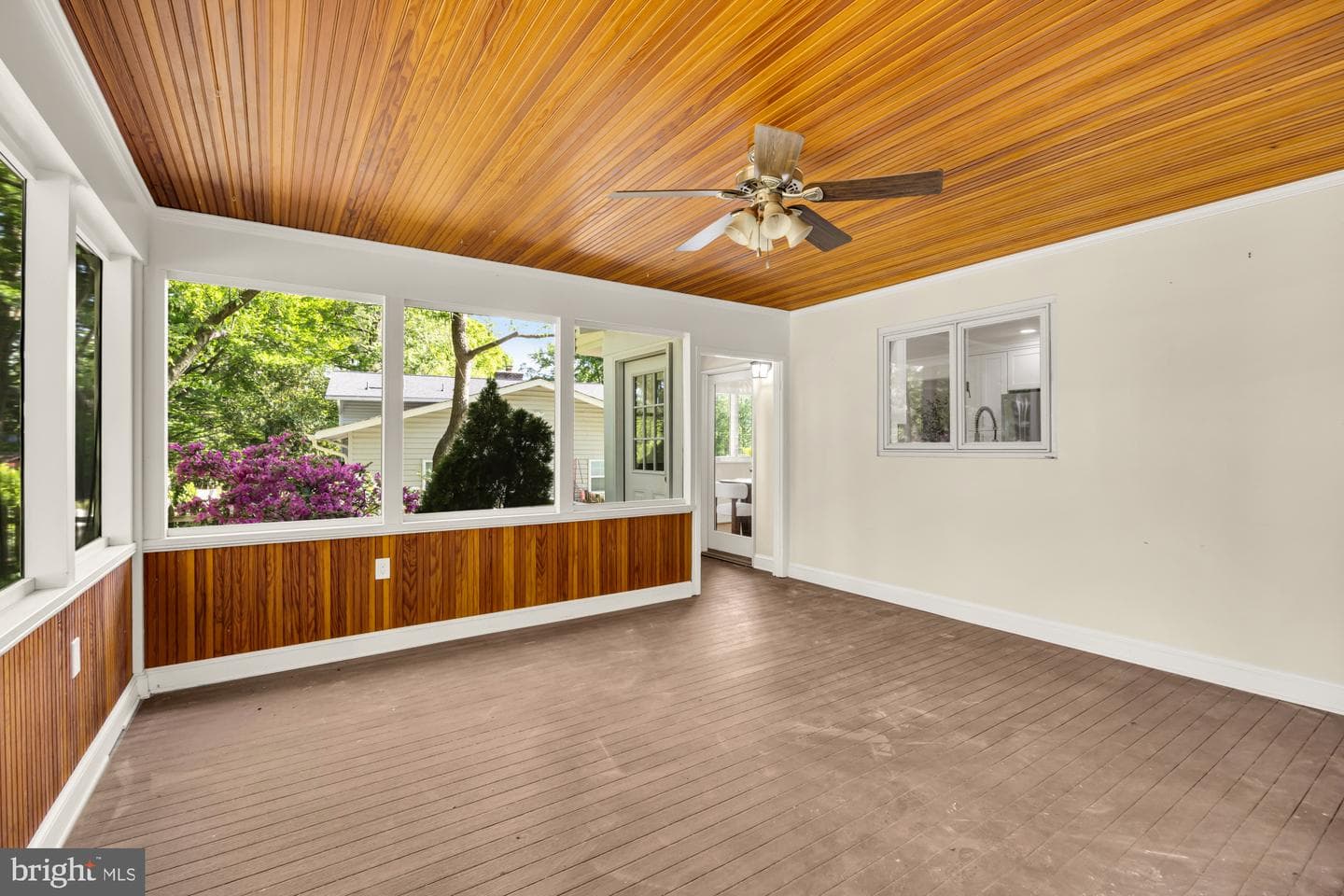 2435 Shenandoah Street photo 16